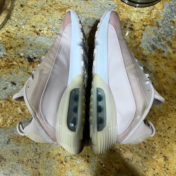 Nike Air Max 2090 size 10 - Picture 5 of 8